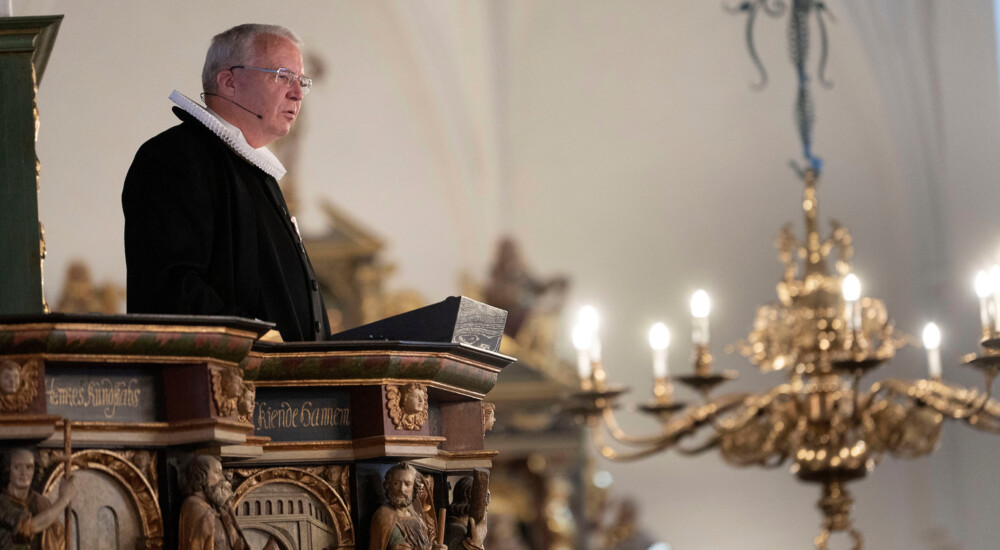 Holger Lyngberg på prædikestol